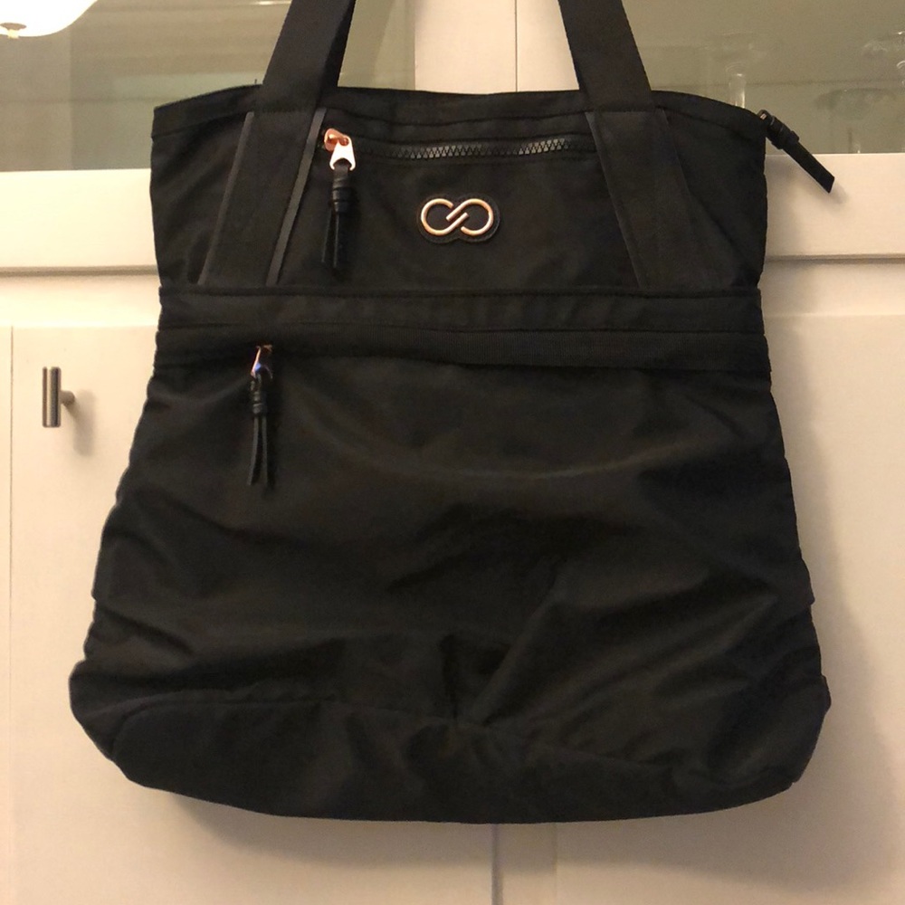 Calia by Carrie Underwood gym bag